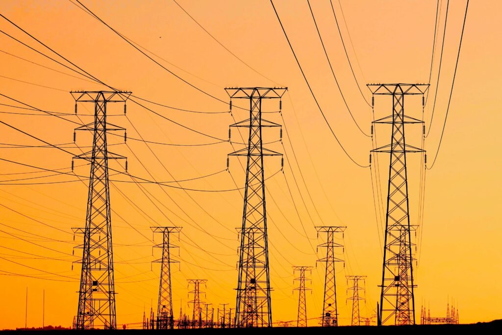 The Family Power Outage Readiness Guide: What to Do Before, During & After